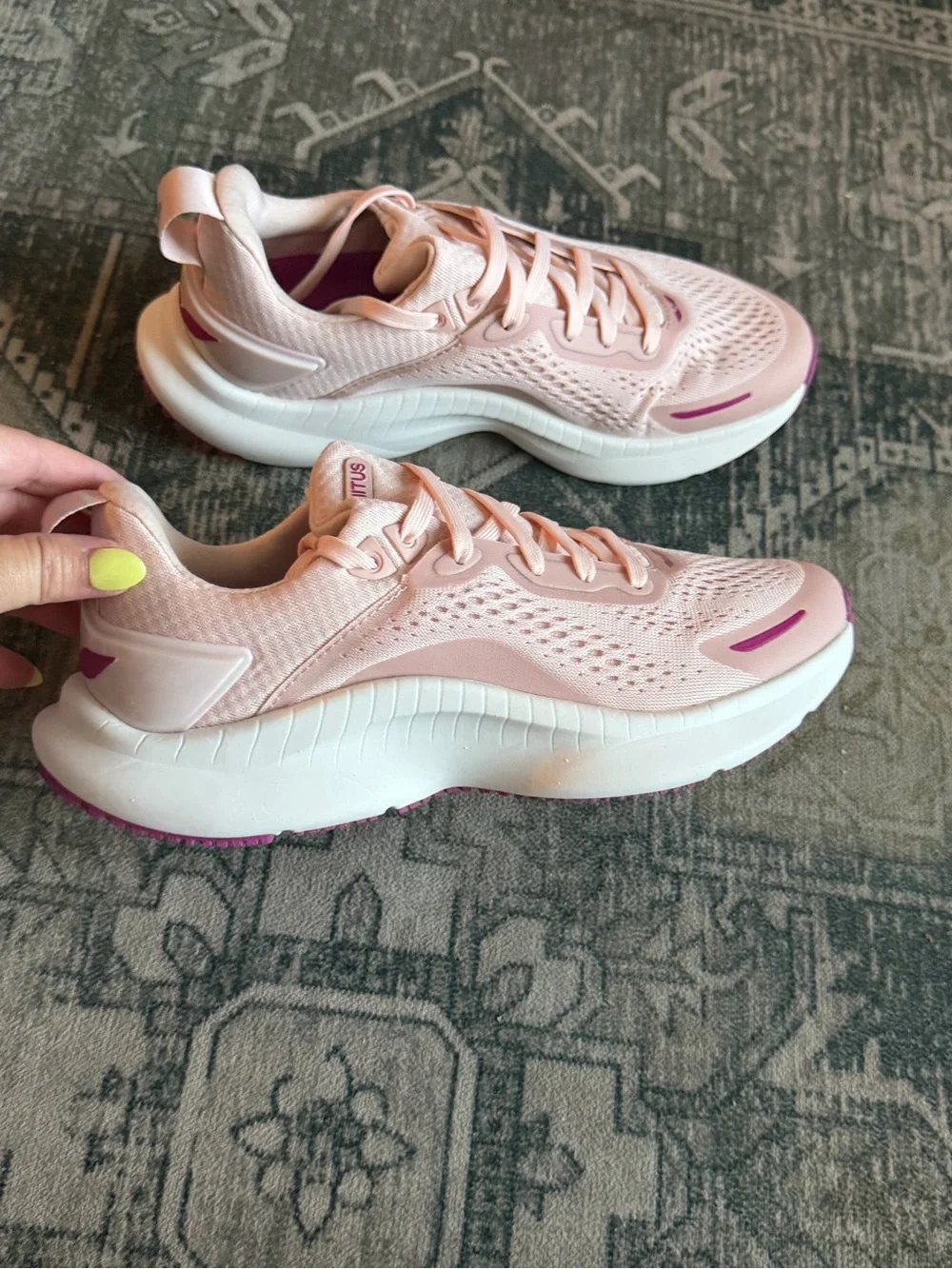 UNITUS Fortra Virtue Pink Mesh Athletic Sneakers women’s size 5 - Picture 3 of 9